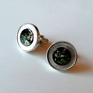 Vintage Art Glass Silvertone Round Sophisticated Elegant Cufflinks
